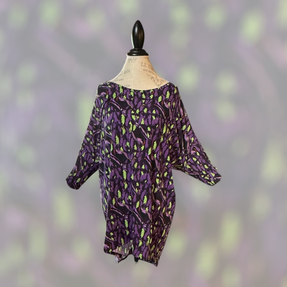 Disney Villains LuLaRoe Irma – Maleficent & Diablo Feather Print
